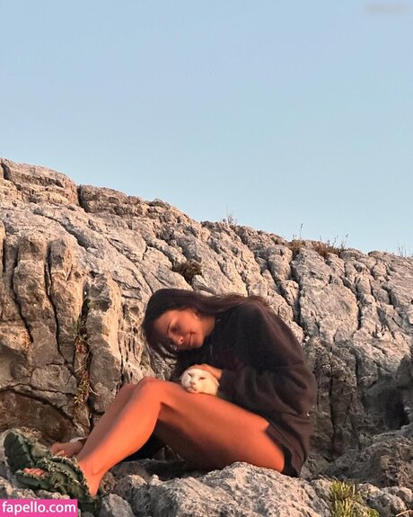 Nina Chuba star du porno xxx des photos