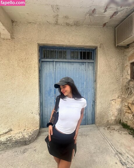 Nina Chuba star du sexe photo