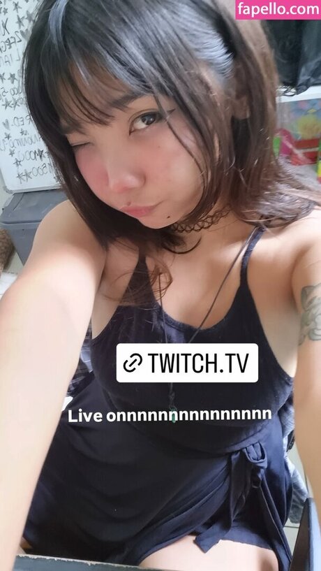 Sayurim_ modelo desnudos imágenes