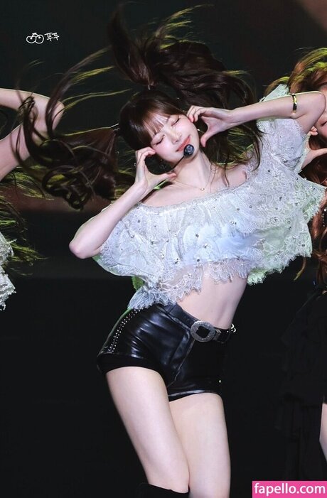 Hong Eunchae_ nice star images