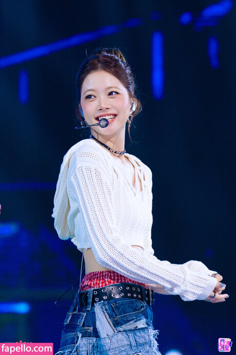 Hong Eunchae_ jolie star du porno galerie