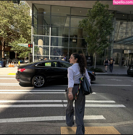 ayaattt hermosa actriz fotos