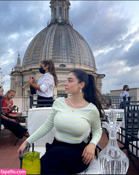 ayaattt bonita estrella galería