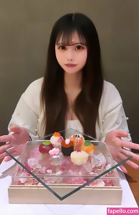Suzu Aikawa model hot pictures