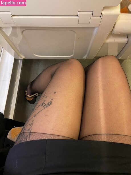 SpoiledSoftie jolie actrice photos