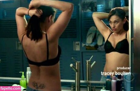 Amy Jo Johnson modelo atractivo fotos