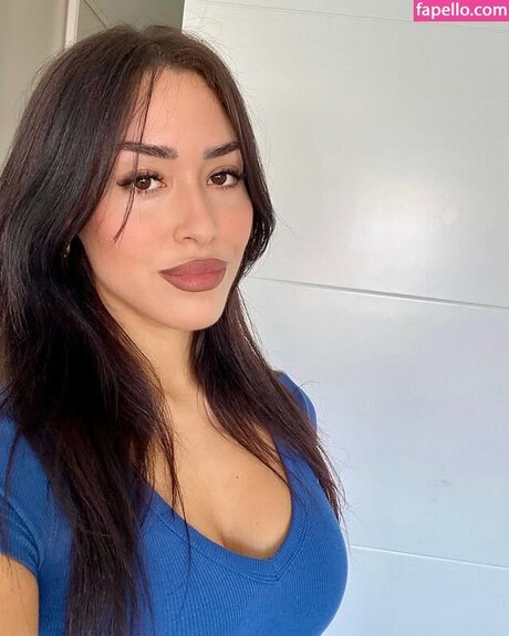 Maricel Freire Hotwife modèle parfait des photos