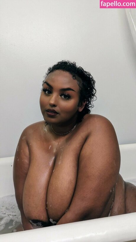 HornAfrica estrella sexy foto