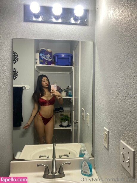 Heily Chavez estrella porno en alta definición galería