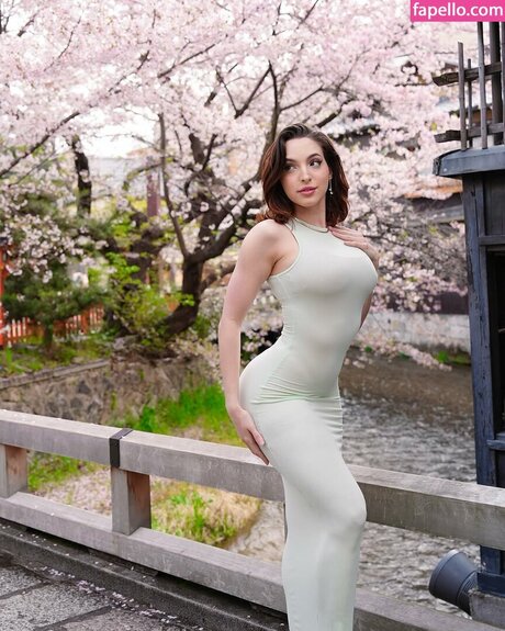 Miss Bri Torres hot actress images