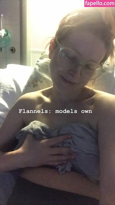 Jessie Cave estrella sexy imágenes