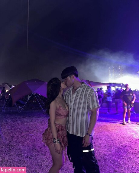 Celia Tran estrella porno desnuda imágenes