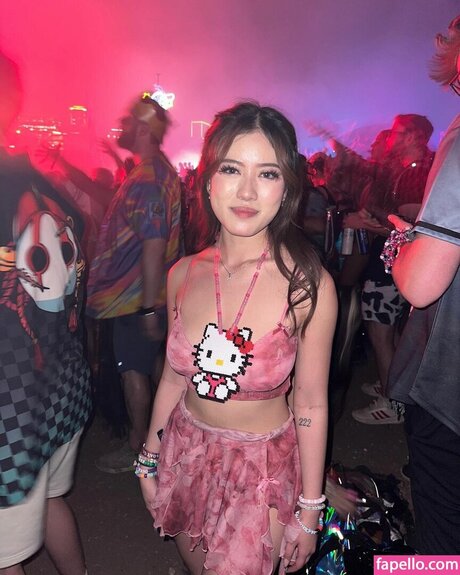 Celia Tran art étoile archive