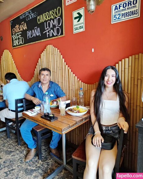 Nicole Dayana modèle érotique images