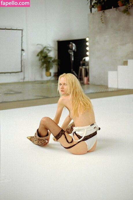 Karina Vasilishin xxx étoile photos