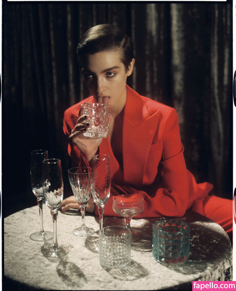 Lera Abova actriz de desnudos fotos