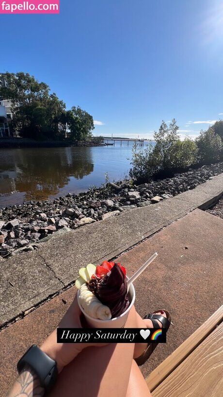 Pearl Farley star du porno parfaite photo