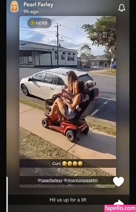 Pearl Farley modèle porno photo