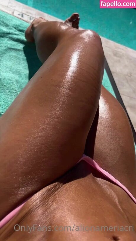 Aliona Meriacri actrice érotique archive