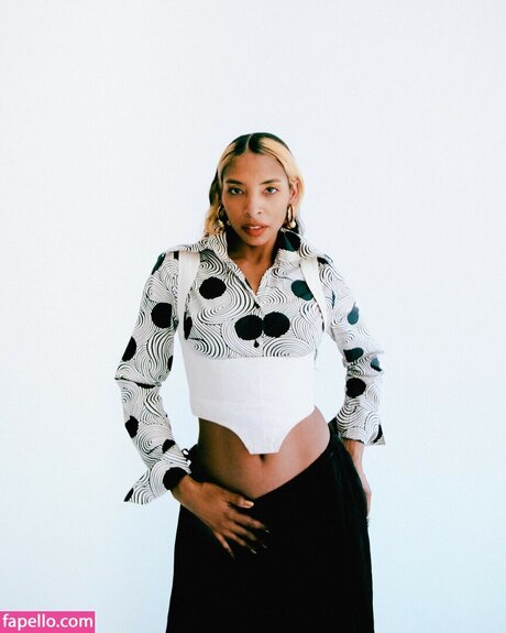 Spellling modelo de alta definición fotos