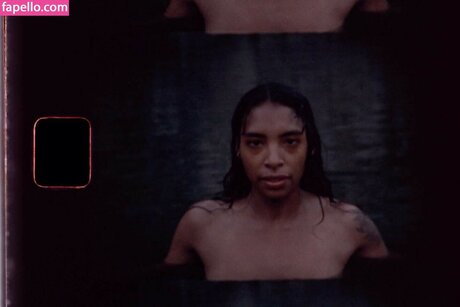 Spellling desnudos de estrellas imágenes