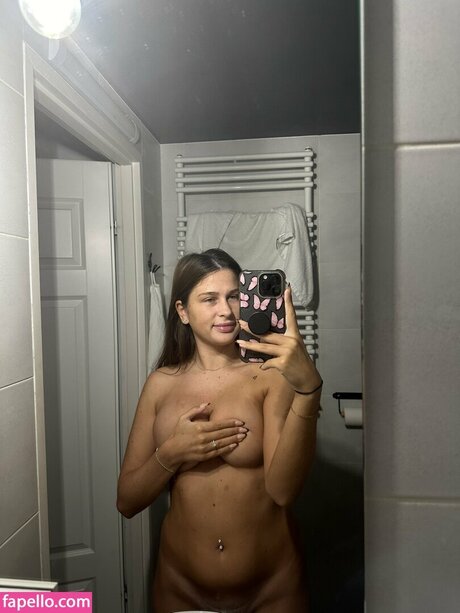 oliviawazowski sex star gallery