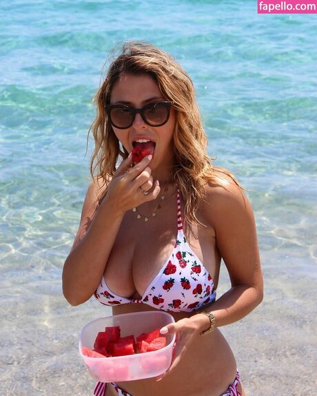 madamex93 estrella caliente fotos