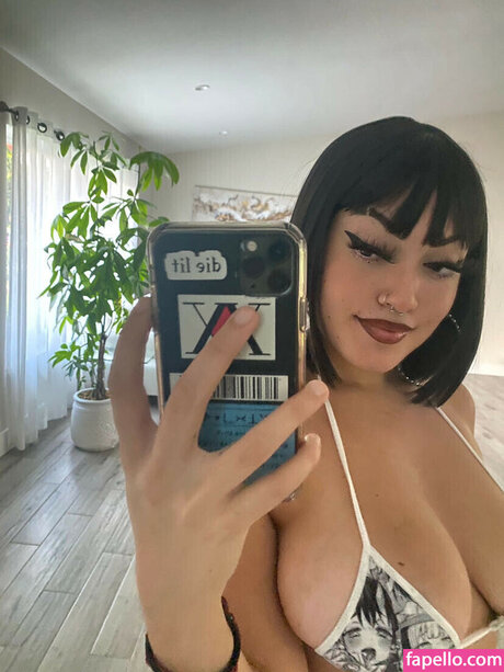 ghouluvr estrella erótica foto