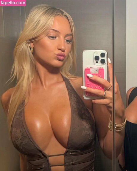 Sydney Thomas estrella porno adulto imágenes