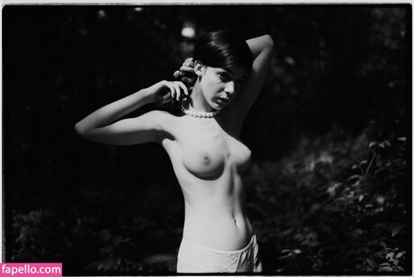Tanya Asmodeus pornographic model photo