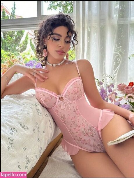 Laurdouceur estrella hermosa imagen