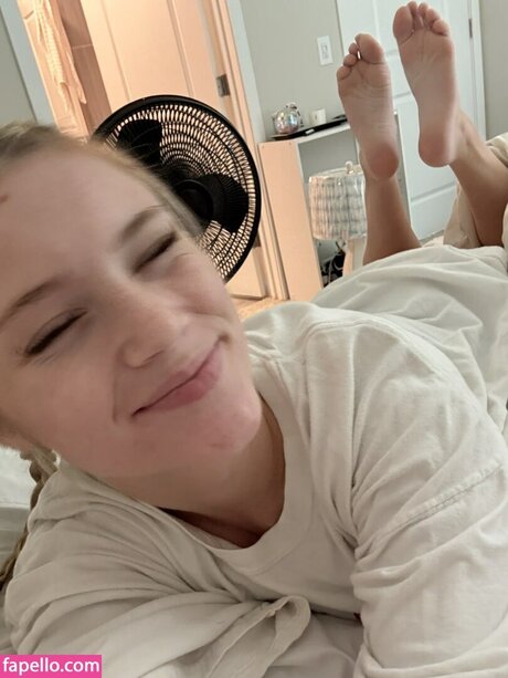 Mads Thompson Maddiiedee étoile chaude archive