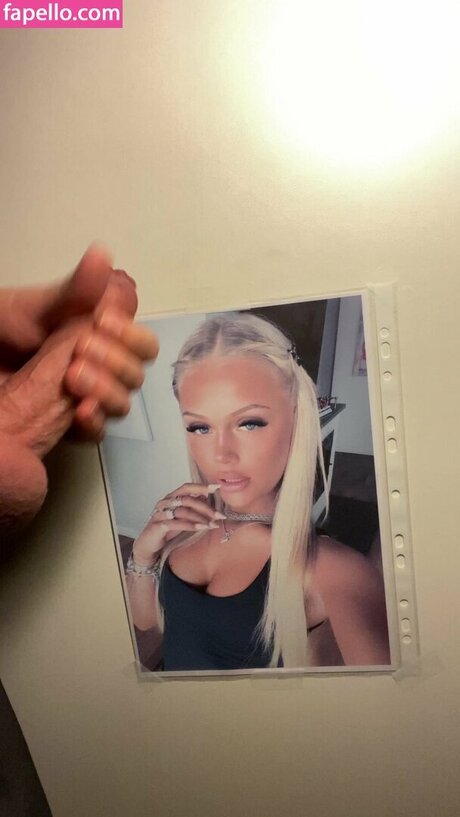 sagastq pornstar pretty pictures