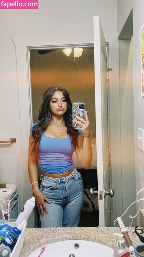 Katie Thompson mannequin collection