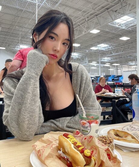 still need star exclusive photos