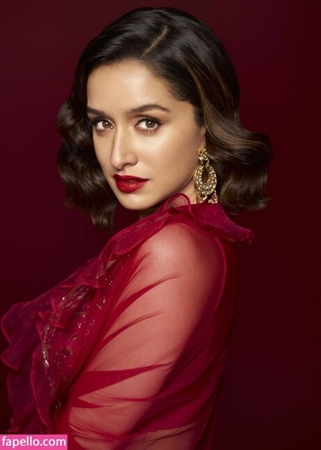 Shraddha Kapoor pornstar exclusive photo