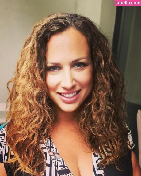 Kathy__Deep modelo xxx imagen