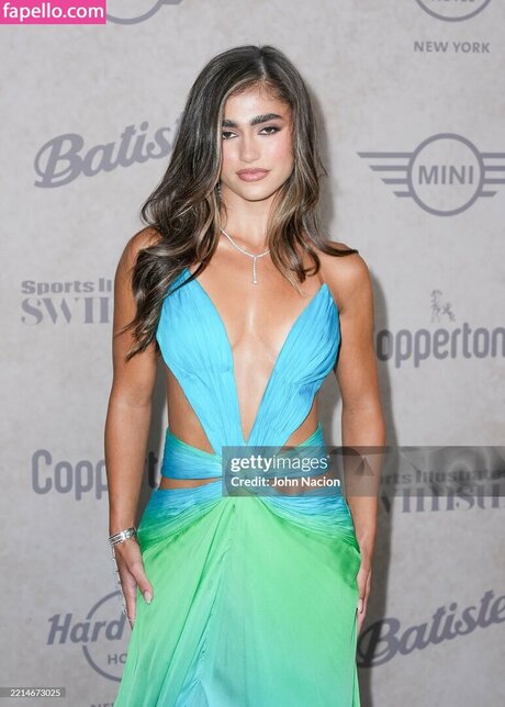 Rayna V mejor actriz galerías