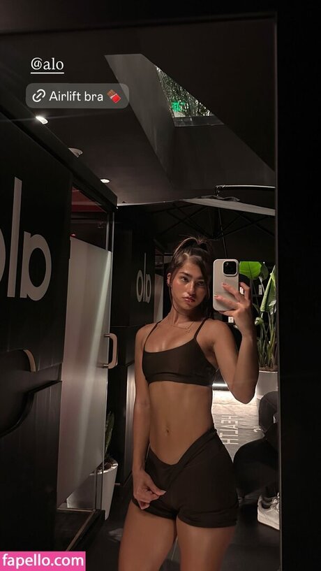 Rayna V estrella de alta definición imagen