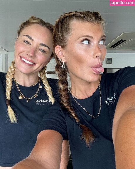 Brianna Duffield modelo superior recopilación