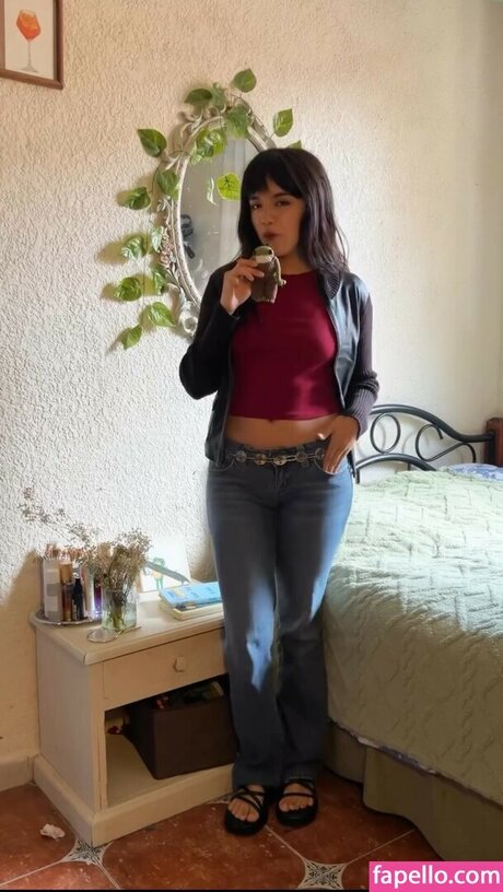 Om4ly estrella del sexo galerías