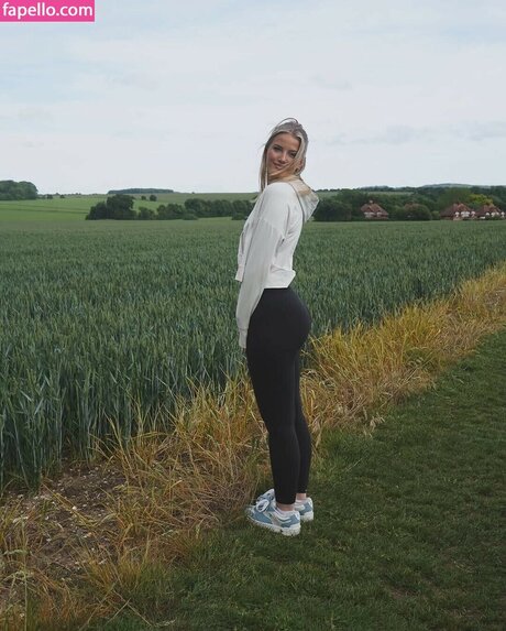 Issy Anderson buen modelo fotos