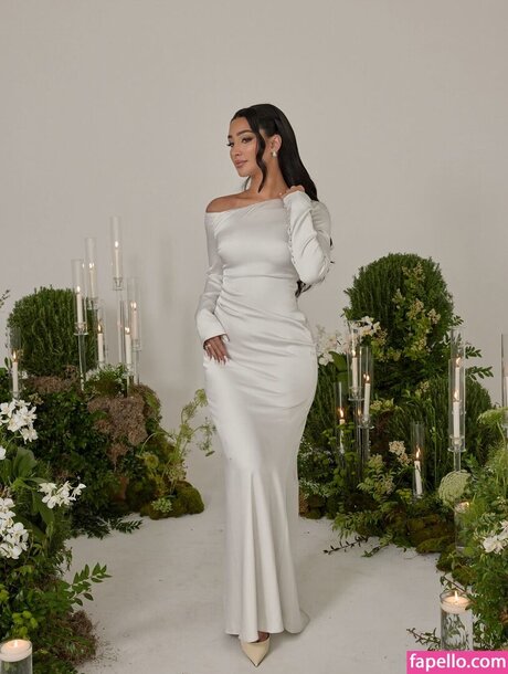 adolladola actriz desnuda archivo