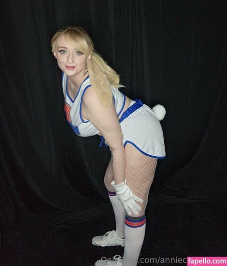 Annie Christ estrella porno xxx imágenes