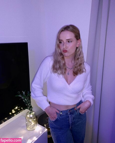 Russian Girls actriz atractiva archivo