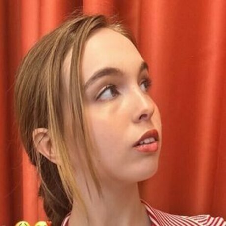 Serena Skybourne naked star pic