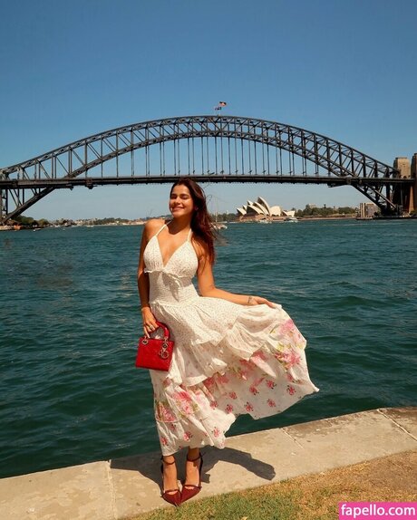 Meghna Kaur estrella exclusiva fotos