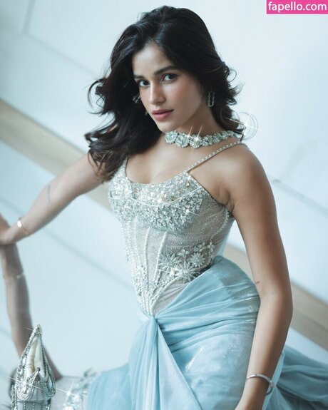 Meghna Kaur étoile gratuite collection