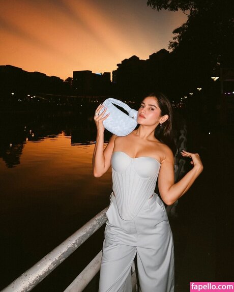 Meghna Kaur desnudos estrella recopilación