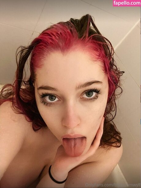 Blue Cromwyll buena actriz galerías